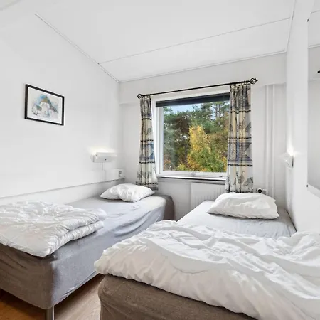 Amaru - 500m From The Sea By Interhome Apartment Nexo